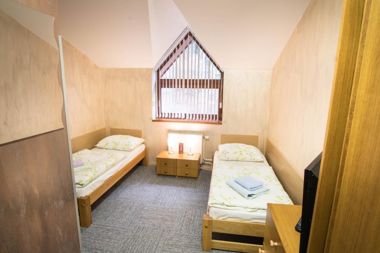 Drienica Hotel Somka מראה חיצוני תמונה