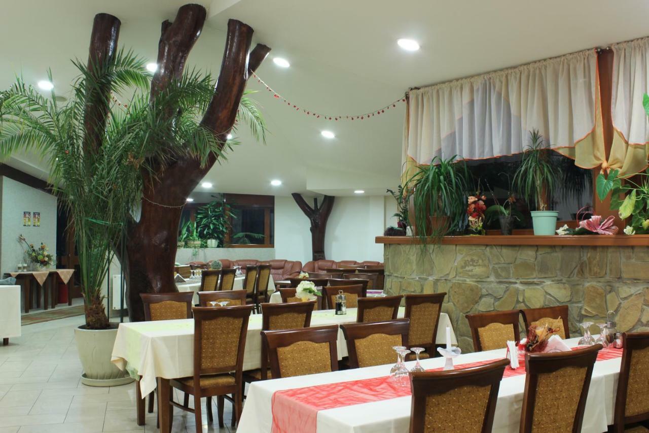Drienica Hotel Somka מראה חיצוני תמונה